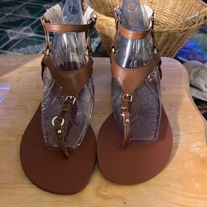 White House Black Market Brown Toe Sandal, Size 10M